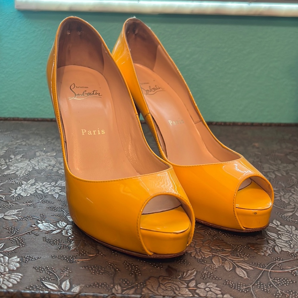 Peep-toe Louboutin heels! They are 37.5, fit like a 6 1/2